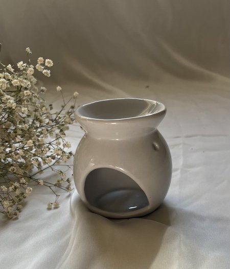 مبخرة صغيرة لون أبيض